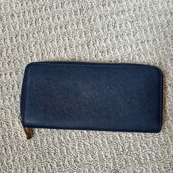 Michael Kors Leather Wallet - Picture 2 of 5